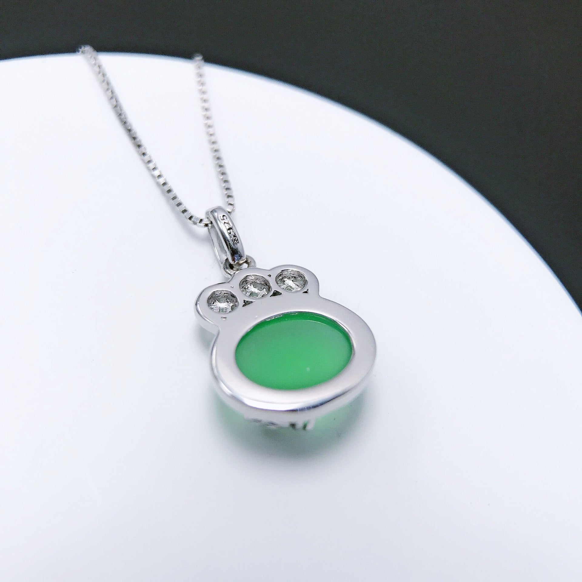 Gold Art Green chalcedony blessing copper coin silver pendant daily wear Mother's Day gift retro necklace
