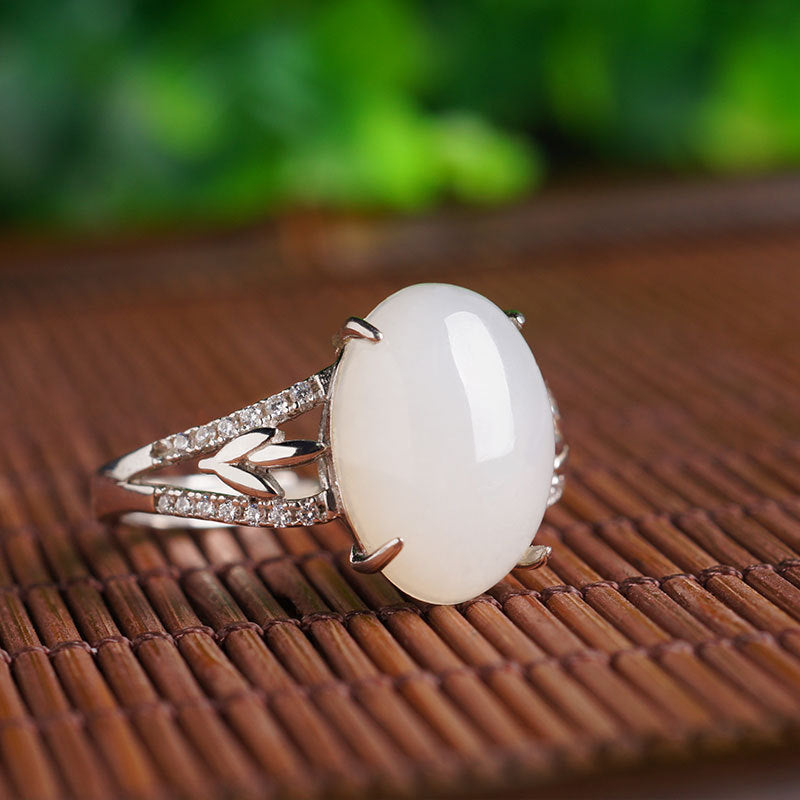Gold Art With certificate of authenticity | 925 sterling silver and Hetian jade ring  0Arrow-shaped diamond-set large egg-shaped design | Suitable for daily use / banquets / gifts Natural jade + light luxury texture Elegant and high-end