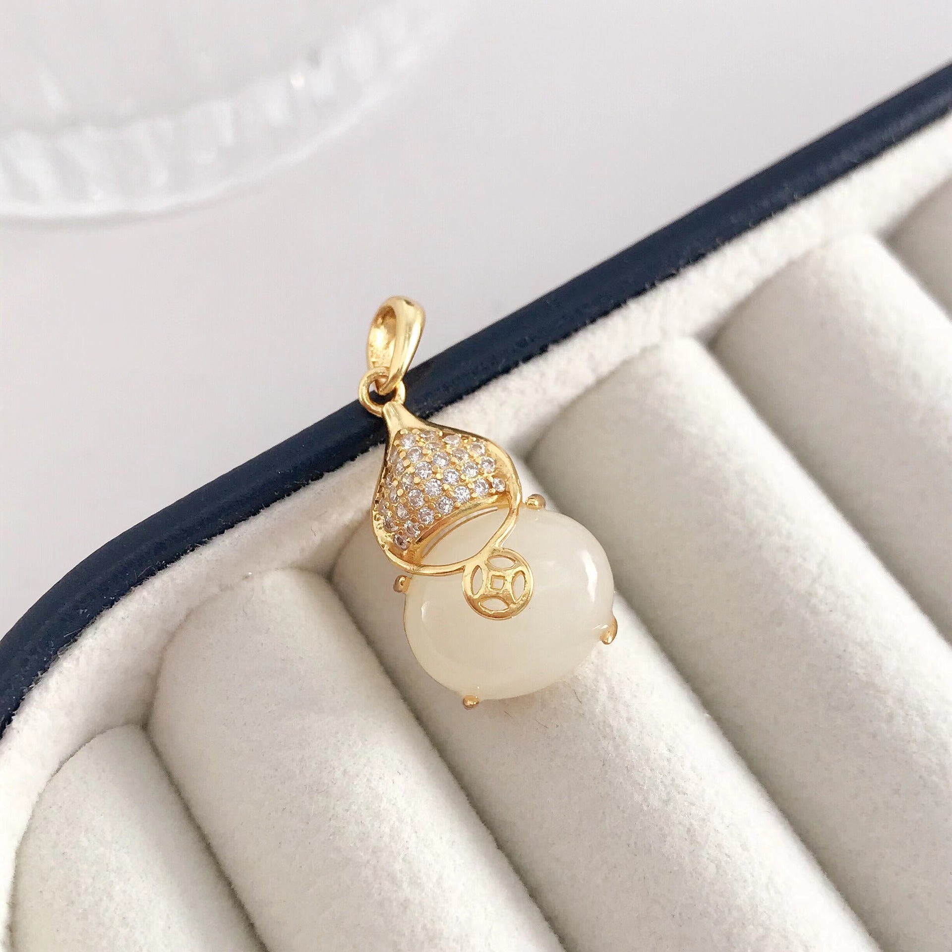 Gold Art Hetian Jade Gourd Necklace with Gold Plating & Cubic Zirconia – Perfect for Daily Wear, Events & Gifting