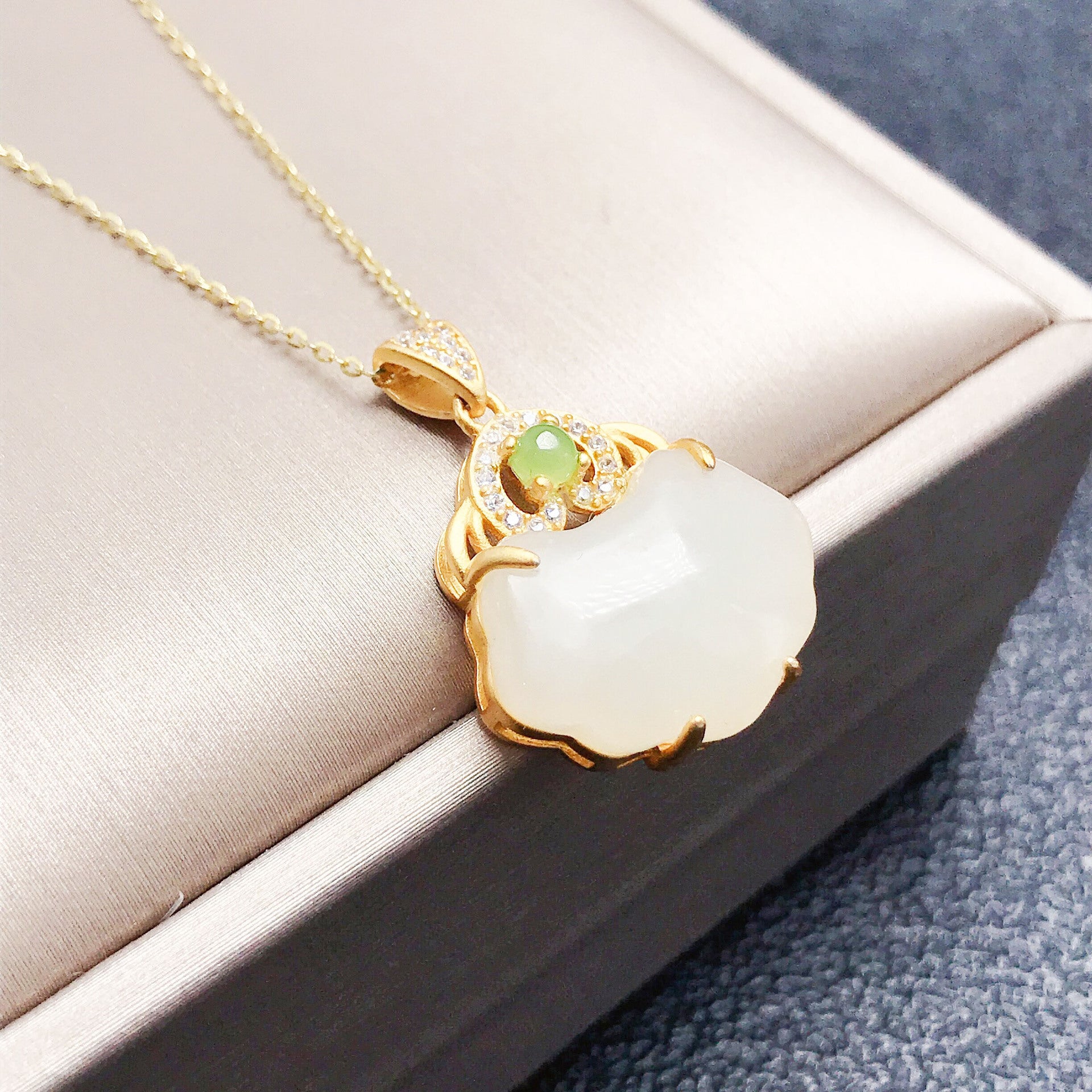 Gold Art Hetian Jade Longevity Lock Necklace, Gold Plated and Cubic Zirconia - Perfect for Everyday Wear, Events and Gifts