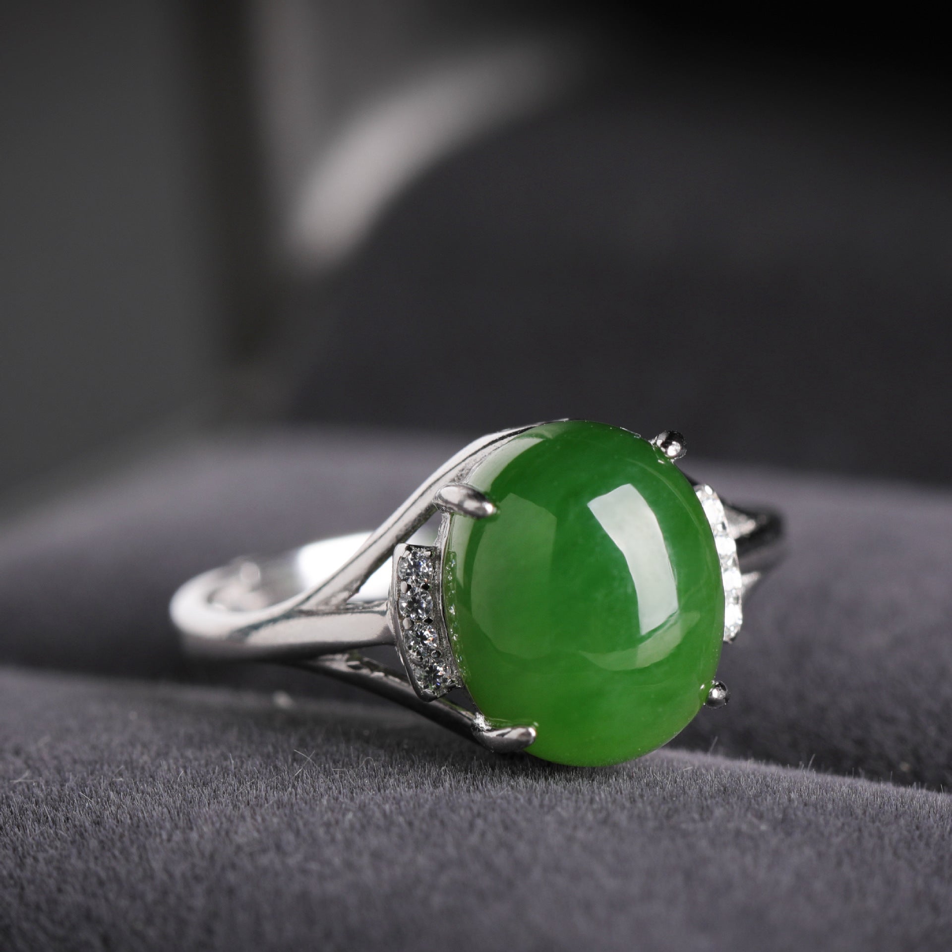Gold Art  With certificate of appraisal | 925 sterling silver inlaid with Hetian jade jasper ring Oval egg-shaped diamond inlaid hollow design | Suitable for daily life/gifting Natural jade + light luxury texture, wear oriental jade on your fingertips