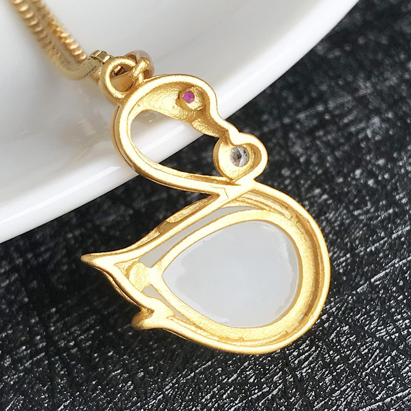 Gold Art Gold-plated Hetian jade swan necklace with rubies and cubic zirconia - perfect for everyday wear, events and gifts