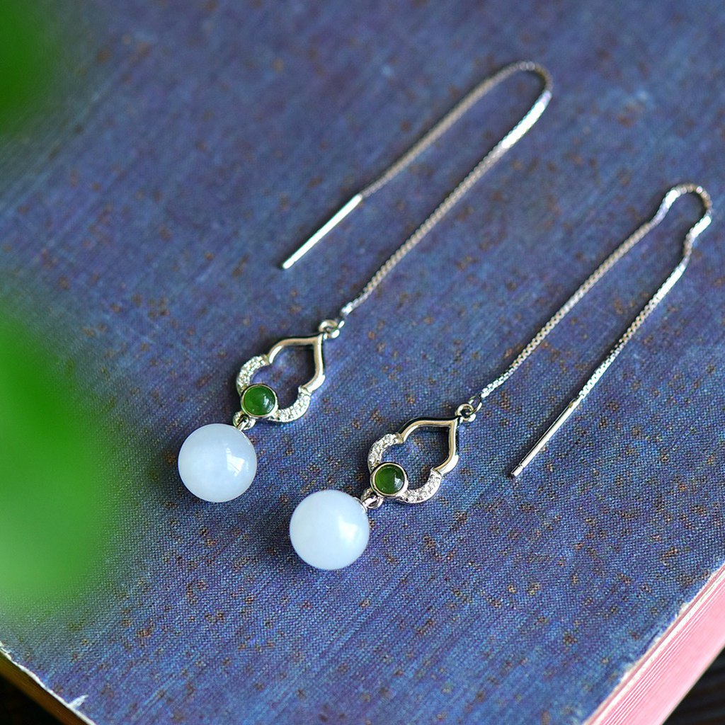 Gold Art Certified natural Hetian jade earrings, 925 silver, inlaid with emeralds and crystals, suitable for daily wear, gift giving and special occasions