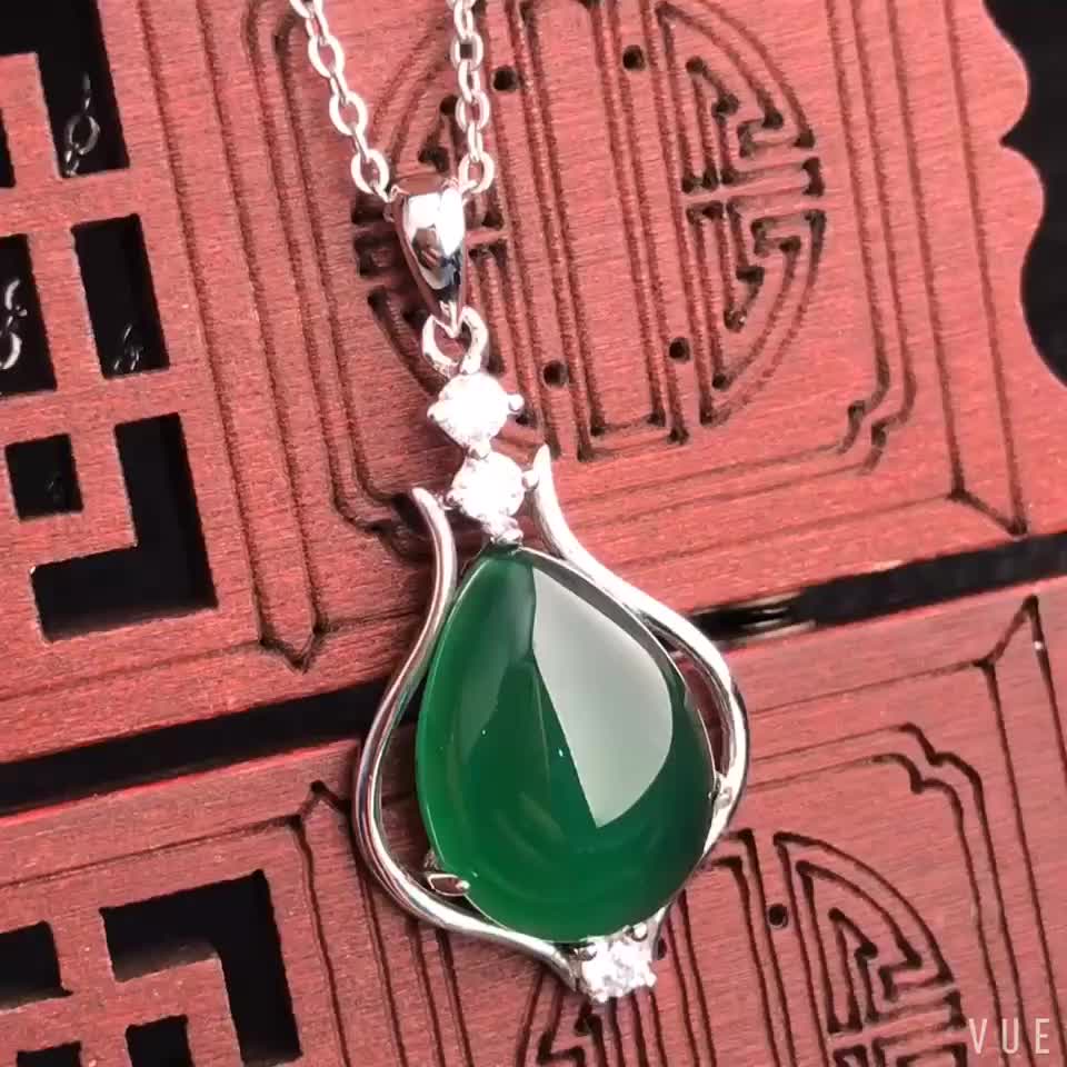 Gold Art Natural green chalcedony water drop silver diamond pendant S925 silver necklace daily wear birthday gift temperament clavicle chain