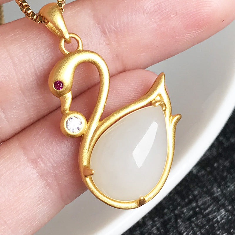 Gold Art Gold-plated Hetian jade swan necklace with rubies and cubic zirconia - perfect for everyday wear, events and gifts