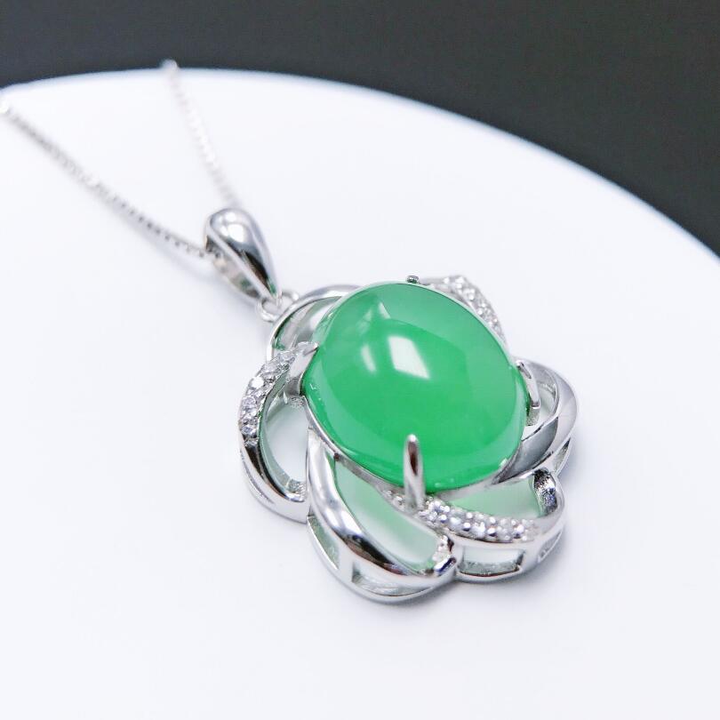 Gold Art Silver and diamond-set Sun Green Jadeite Chalcedony Petal Pendant｜Festival gift Precious gift with oriental poetry