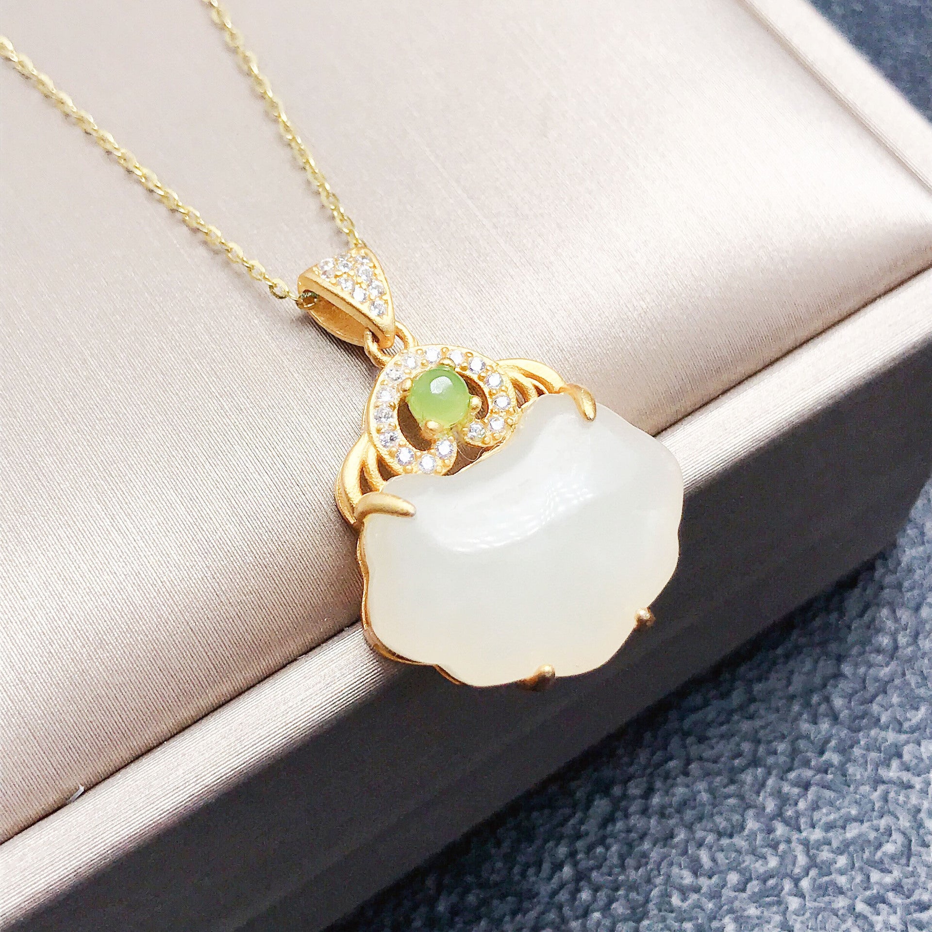 Gold Art Hetian Jade Longevity Lock Necklace, Gold Plated and Cubic Zirconia - Perfect for Everyday Wear, Events and Gifts